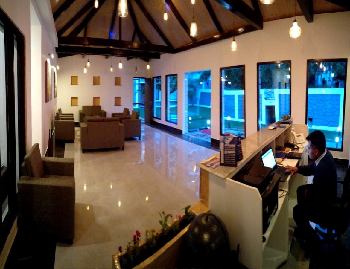 Hotel The Kargil Exterior photo